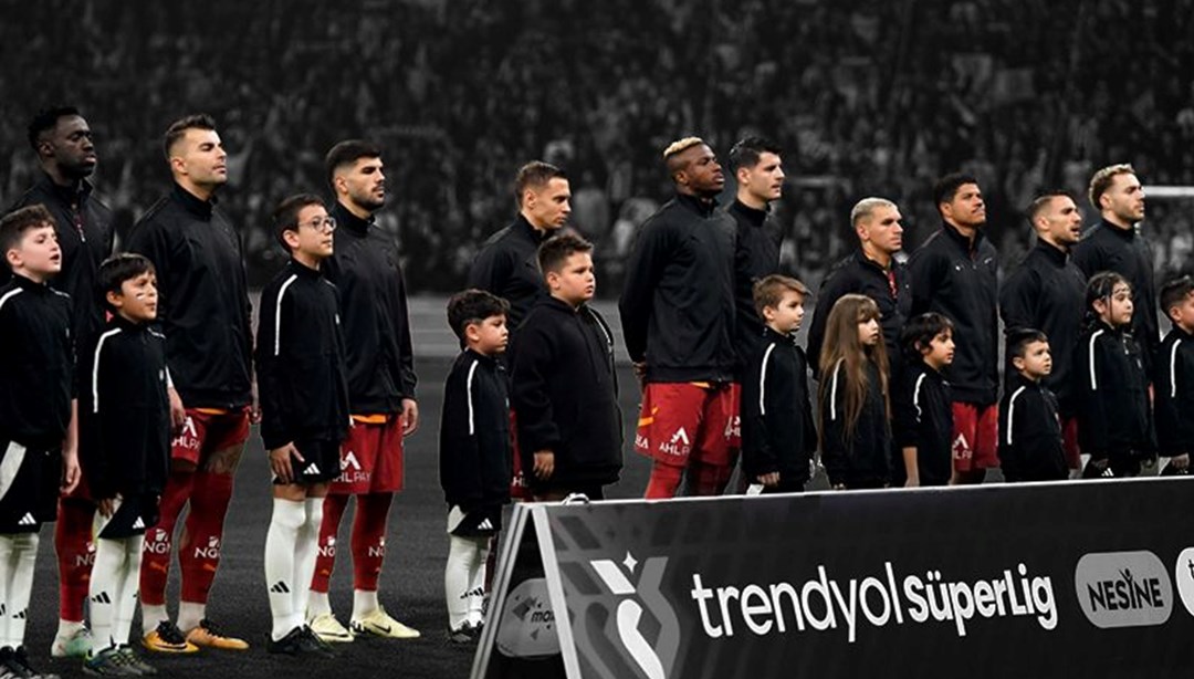 Tugay KerimoÄlu, GalatasaraylÄ± futbolculara aÃ§tÄ± aÄzÄ±nÄ± yumdu gÃ¶zÃ¼nÃ¼: “AnlamsÄ±z, hemen deÄiÅtirin”